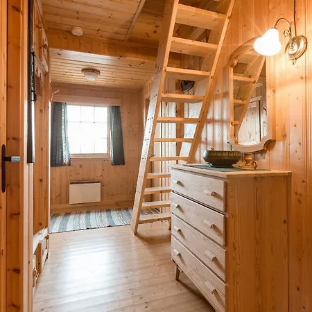 Holiday home Sjafram Stranda (More og Romsdal)